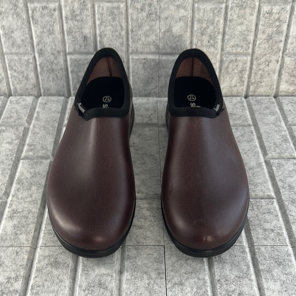 Sloggers Men's Brown Slip-On Shoes - Picture 1 of 14